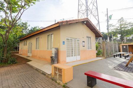 Apartamento à venda com 54m², 2 quartos e 1 vaga Apartamento à venda com 54m², 2 quartos e 1 vagaÁrea comum - Salão de festas