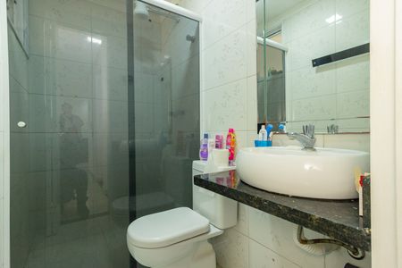 Apartamento à venda com 54m², 2 quartos e 1 vaga Apartamento à venda com 54m², 2 quartos e 1 vagaBanheiro