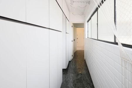 Apartamento à venda com 148m², 3 quartos e 1 vagaÁrea de Serviço