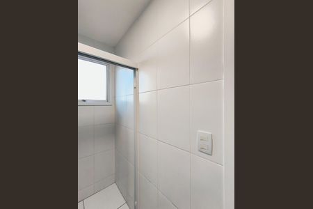 Apartamento à venda com 69m², 3 quartos e 2 vagas Apartamento à venda com 69m², 3 quartos e 2 vagasBanheiro da Suíte