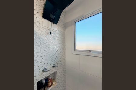 Apartamento à venda com 69m², 3 quartos e 2 vagas Apartamento à venda com 69m², 3 quartos e 2 vagasBanheiro da Suíte