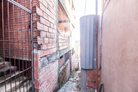Casa à venda com 73m², 2 quartos e sem vaga Casa à venda com 73m², 2 quartos e sem vagaEntrada