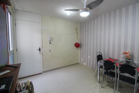 Sala de apartamento à venda com 2 quartos, 44m² em Parque Ipe, São Paulo