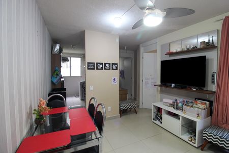 Sala de apartamento à venda com 2 quartos, 44m² em Parque Ipe, São Paulo
