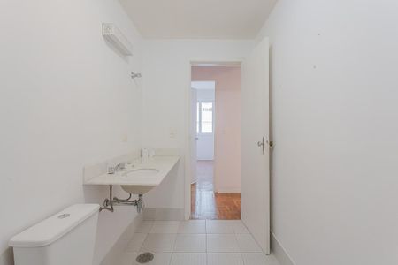 Apartamento à venda com 81m², 2 quartos e sem vaga Apartamento à venda com 81m², 2 quartos e sem vagaBanheiro