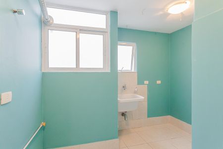 Apartamento à venda com 81m², 2 quartos e sem vaga Apartamento à venda com 81m², 2 quartos e sem vagaÁrea de Serviço