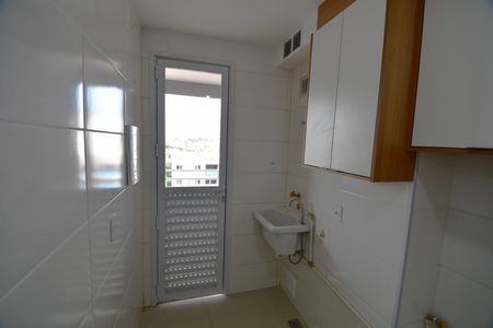 Apartamento à venda com 60m², 2 quartos e 1 vagaÁrea de Serviço