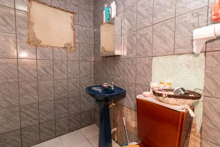 Casa à venda com 125m², 3 quartos e 1 vaga Casa à venda com 125m², 3 quartos e 1 vagaBanheiro