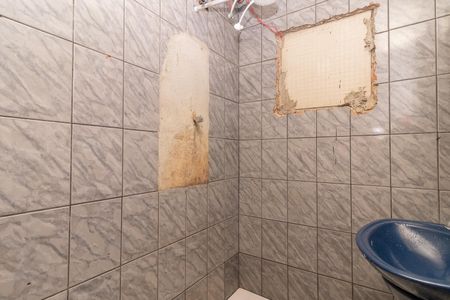 Casa à venda com 125m², 3 quartos e 1 vaga Casa à venda com 125m², 3 quartos e 1 vagaBanheiro