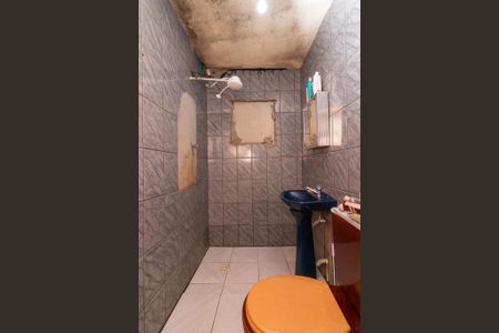 Casa à venda com 125m², 3 quartos e 1 vaga Casa à venda com 125m², 3 quartos e 1 vagaBanheiro