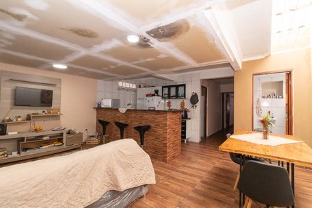Casa à venda com 125m², 3 quartos e 1 vaga Casa à venda com 125m², 3 quartos e 1 vagaSala
