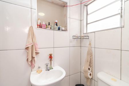 Casa à venda com 125m², 3 quartos e 1 vaga Casa à venda com 125m², 3 quartos e 1 vagaLavabo