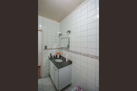 Casa à venda com 98m², 3 quartos e 2 vagas Casa à venda com 98m², 3 quartos e 2 vagasBanheiro