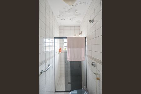 Casa à venda com 98m², 3 quartos e 2 vagas Casa à venda com 98m², 3 quartos e 2 vagasBanheiro da Suíte