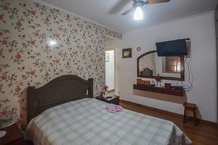 Casa à venda com 98m², 3 quartos e 2 vagas Casa à venda com 98m², 3 quartos e 2 vagasQuarto Suíte