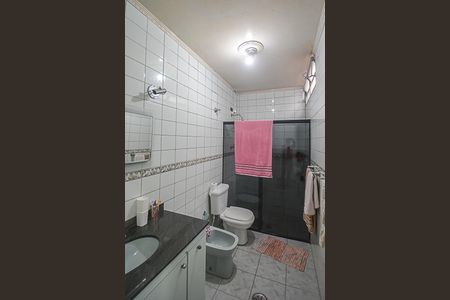 Casa à venda com 98m², 3 quartos e 2 vagas Casa à venda com 98m², 3 quartos e 2 vagasBanheiro