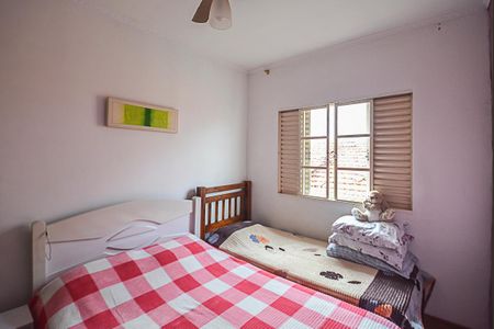 Casa à venda com 98m², 3 quartos e 2 vagas Casa à venda com 98m², 3 quartos e 2 vagasQuarto 2