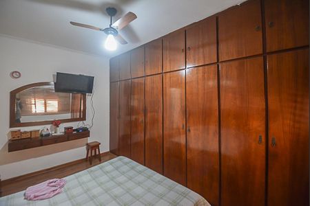 Casa à venda com 98m², 3 quartos e 2 vagas Casa à venda com 98m², 3 quartos e 2 vagasQuarto Suíte