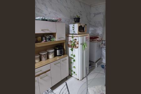 Cozinha de apartamento para alugar com 2 quartos, 56m² em Conjunto 29, Brasília