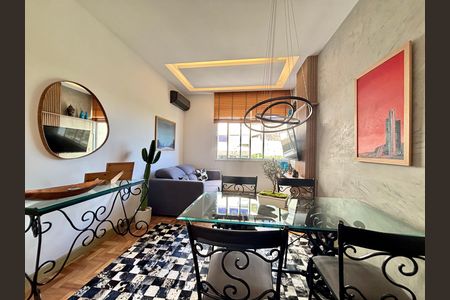 Apartamento à venda com 72m², 2 quartos e sem vagaSala