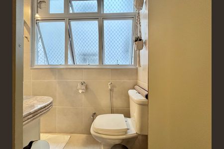 Apartamento à venda com 72m², 2 quartos e sem vagaSuíte - banheiro