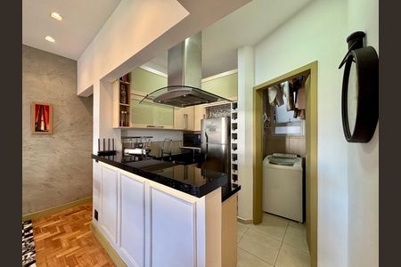 Apartamento à venda com 72m², 2 quartos e sem vagaCozinha