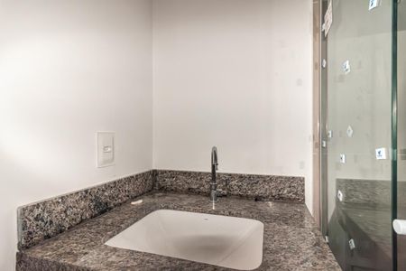 Apartamento para alugar com 40m², 2 quartos e sem vaga Apartamento para alugar com 40m², 2 quartos e sem vagaBanheiro