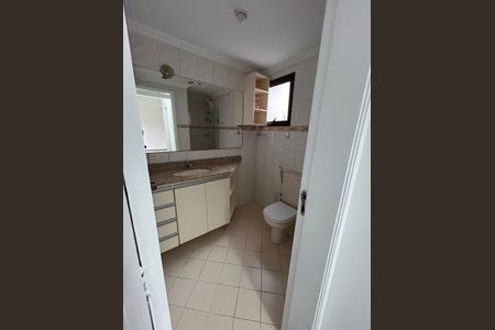 Banheiro de apartamento à venda com 3 quartos, 68m² em Jardim Pinheiros, São Paulo