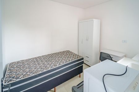 Quarto/Cozinha de kitnet/studio para alugar com 1 quarto, 10m² em Rio Pequeno, São Paulo
