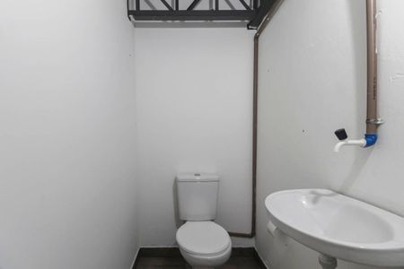 Casa para alugar com 186m², 3 quartos e sem vaga Casa para alugar com 186m², 3 quartos e sem vagaBanheiro 2