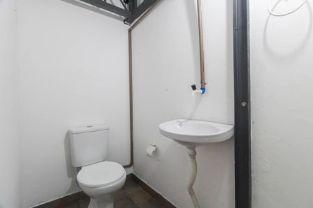 Casa para alugar com 186m², 3 quartos e sem vaga Casa para alugar com 186m², 3 quartos e sem vagaBanheiro 2