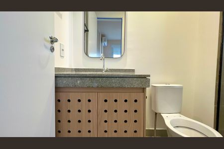 Studio para alugar com 25m², 1 quarto e sem vaga Studio para alugar com 25m², 1 quarto e sem vagaBanheiro da Suíte