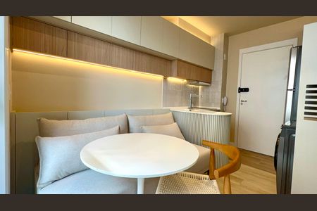 Studio para alugar com 25m², 1 quarto e sem vaga Studio para alugar com 25m², 1 quarto e sem vagaSala