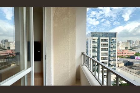 Studio para alugar com 25m², 1 quarto e sem vaga Studio para alugar com 25m², 1 quarto e sem vagaVaranda