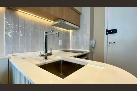 Studio para alugar com 25m², 1 quarto e sem vaga Studio para alugar com 25m², 1 quarto e sem vagaCozinha