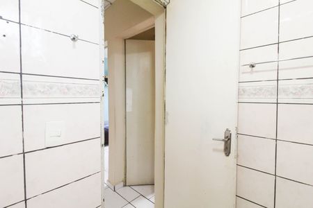 Apartamento à venda com 42m², 2 quartos e 1 vaga Apartamento à venda com 42m², 2 quartos e 1 vagaBanheiro