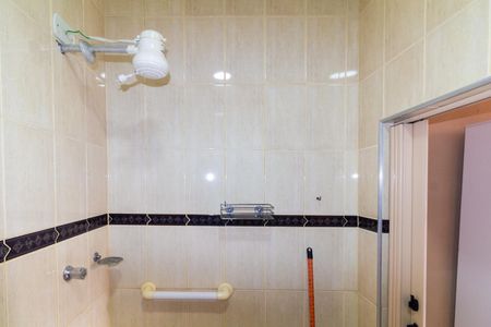 Casa à venda com 180m², 3 quartos e 1 vaga Casa à venda com 180m², 3 quartos e 1 vagaBanheiro 3