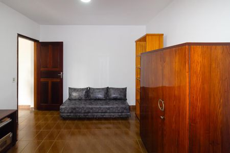 Casa à venda com 180m², 3 quartos e 1 vaga Casa à venda com 180m², 3 quartos e 1 vagaQuarto 2 - Suíte