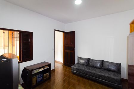Casa à venda com 180m², 3 quartos e 1 vaga Casa à venda com 180m², 3 quartos e 1 vagaQuarto 2 - Suíte