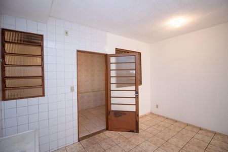 Casa de condomínio à venda com 57m², 2 quartos e 1 vaga Casa de condomínio à venda com 57m², 2 quartos e 1 vagaCozinha