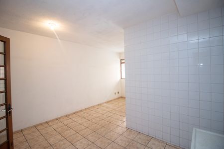 Casa de condomínio à venda com 57m², 2 quartos e 1 vaga Casa de condomínio à venda com 57m², 2 quartos e 1 vagaCozinha