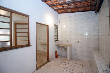 Casa de condomínio à venda com 57m², 2 quartos e 1 vaga Casa de condomínio à venda com 57m², 2 quartos e 1 vagaÁrea de Serviço