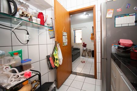 Apartamento à venda com 43m², 2 quartos e 1 vaga Apartamento à venda com 43m², 2 quartos e 1 vagaCozinha e Área de Serviço