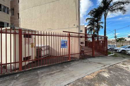 Apartamento à venda com 43m², 2 quartos e 1 vaga Apartamento à venda com 43m², 2 quartos e 1 vagaPlaca