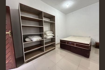 Casa de condomínio para alugar com 150m², 2 quartos e 3 vagasSuíte 1