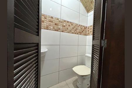 Casa de condomínio para alugar com 150m², 2 quartos e 3 vagasLavabo