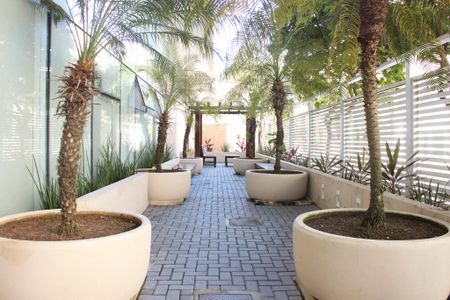 Apartamento para alugar com 93m², 2 quartos e 1 vaga