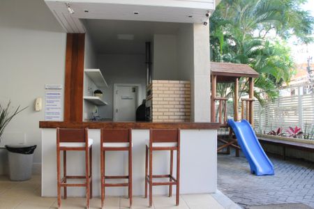 Apartamento para alugar com 93m², 2 quartos e 1 vaga