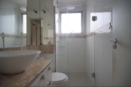 Apartamento para alugar com 112m², 2 quartos e 1 vaga Apartamento para alugar com 112m², 2 quartos e 1 vagaBanheiro