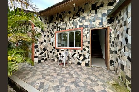 Casa de condomínio para alugar com 149m², 2 quartos e 3 vagas Casa de condomínio para alugar com 149m², 2 quartos e 3 vagasVaranda